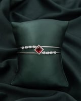 اسوارة الجوهرة متعددة المقاس تناسب الايادي النحيفة