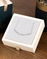 تصميم مماثل لأناقةٍ ما بعدها أناقة