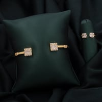 طقم اسوارة وخاتم باللون الذهبي