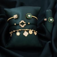 طقم اساور نسائيه من ماركة سيكلو اساور بتصميم ملفت...