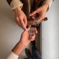 كل كبلز يهتم للتميز والأناقة يبحث عن الساعات الكلا...