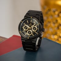 ساعة ستيل باللون الاسود