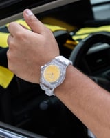 ساعة ربل نقش عربي اصفر