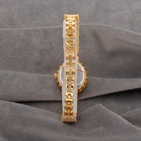 ساعة نسائية سهرات فصوص بياجية البراقه..