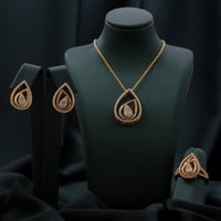 طقم استيل زركون ناعم لامع ذهبي