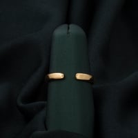 خاتم نسائي تصميم من وحي الطبيعه