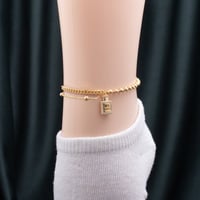 خلخال نسائي باللون الذهبي