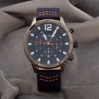 ساعة رجالية باللون الكحلي