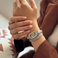 الساعة الجلد النسائية ذات التفاصيل المميزة لإطلالة...