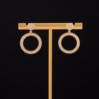 حلق نسائي زركون ملفت لاطلالة متفرده