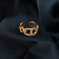 خاتم نسائي تصميم من وحي الطبيعه