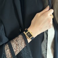 ساعة نسائية جلد فصوص زركون باللون الاسود ميناء اسو...