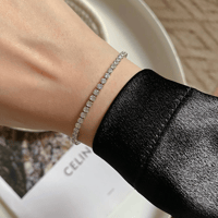 اسوارة ناعمة تليق بجمالك الفاتن