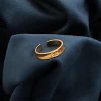 خاتم نسائي تصميم من وحي الطبيعه