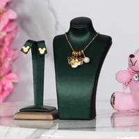 طقم بناتي بتصميم أنيق يمنح إطلالت طفلتك تفرد لاينت...