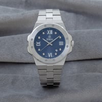 الأنافة في ساعة ، ساعة رجالية تصميمها يعكس معاني ا...