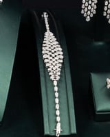 الطقم الفاخر والفصوص الزركون دقة الماس باللون الفض...