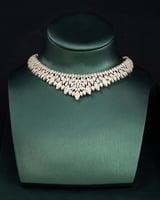 الطقم الفاخر والفصوص الزركون دقة الماس باللون الفض...