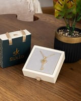 تعليقة لتعزيز جمال إطلالتك