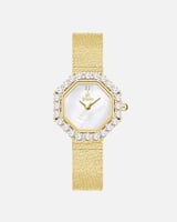 ساعة تمنحك إحساسًا بالفخامة