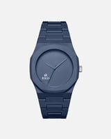 ساعة كربون باللون الكحلي