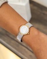 قطعة مكملة لإطلالتك وتمنحك ثقة وأناقة