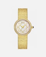 قطعة مكملة لإطلالتك وتمنحك ثقة وأناقة