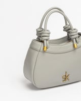 شنطة لون رصاصي حجم صغير