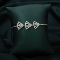 اسوار مستوحى من تصميمات الخرز الجميل