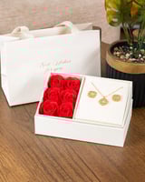 طقم تألقي بإطلالة راقية مع طقم