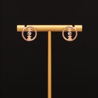 حلق نسائي تصميم متميز