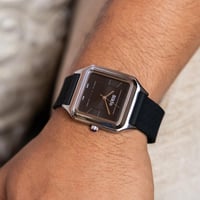 مغناطيس ربل باللون الاسود