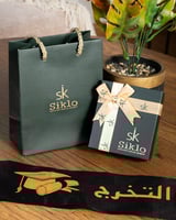 تعليقة ناعمة لتكتمل طلتك المسائية بأناقة