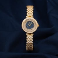 ساعة مرصعه بفصوص زركون ذهبي ميناء كحلي