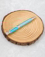 لقلم يمنحك إحساسًا بالثقة في كل توقيع وكل كلمة تكت...