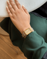 ساعة حصير تخطف الأنظار باللون المكس الرصاصي