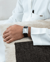 ساعة جلد كلاسيك اسود