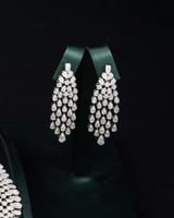 الطقم الفاخر والفصوص الزركون دقة الماس باللون الفض...