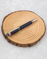 يوفر تجربة كتابة مريحة بفضل تصميمه