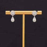 حلق زركون خلاب فضي