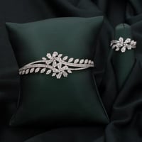 طقم اسوارة وخاتم باللون الفضي