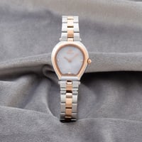 ساعة نسائية استيل ناعم باللون النحاسي و الفضي مينا...