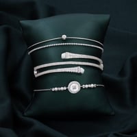 طقم اساور نسائيه من ماركة سيكلو اساور بتصميم ملفت