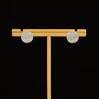 حلق بتصميم فاتن فضي