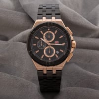 ساعة رجالية باللون الأسود