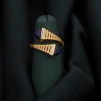 لخاتم من سيكلو أحجاراً ملفته المتعددة الأوجه الذي...