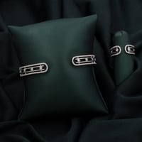 طقم اسوارة وخاتم باللون الفضي