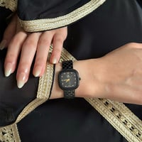 ساعة نسائية استيل باللون الاسود