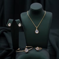 طقم أطفال باللونين الذهبي والفضي