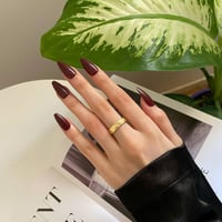 خاتم نسائي تصميم من وحي الطبيعه